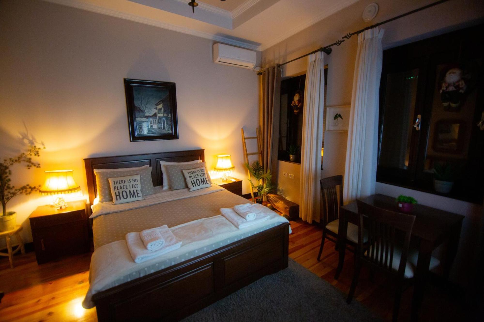 Villa Elezi 2 Korça Kültér fotó