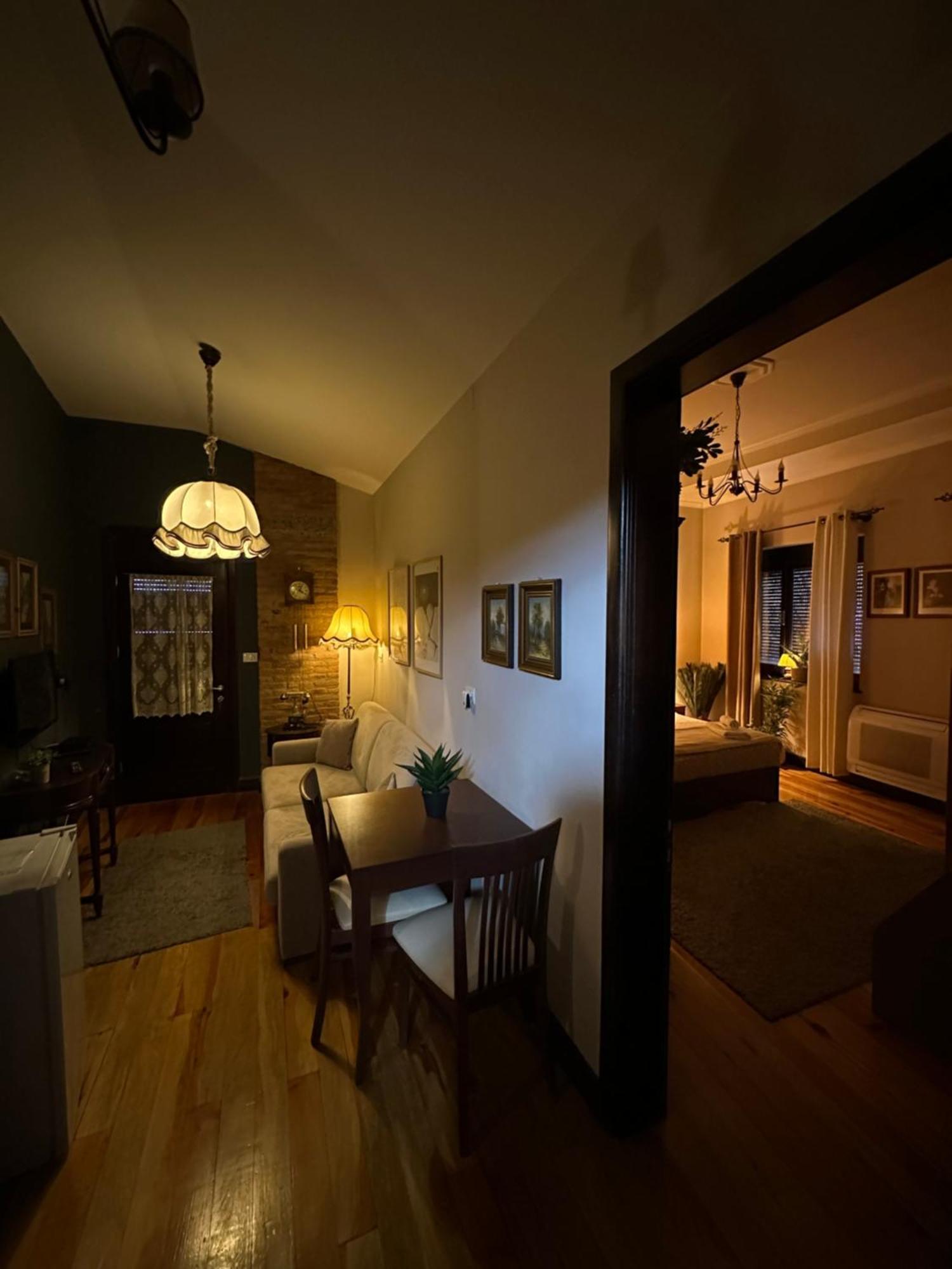 Villa Elezi 2 Korça Kültér fotó