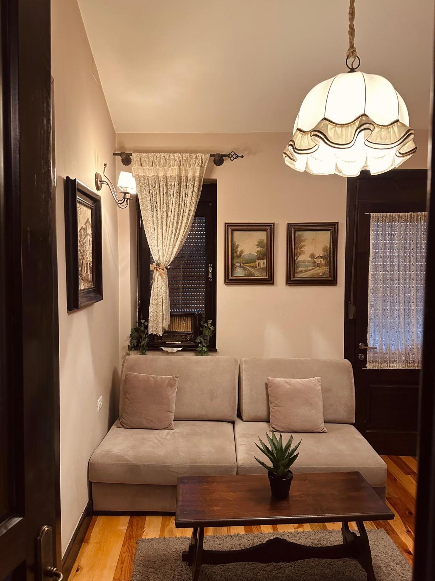 Villa Elezi 2 Korça Kültér fotó